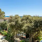 Les Calanques Du Parc-9 By Interhome Daire