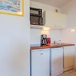 Apartamento Les Calanques Du Parc-9 By Interhome