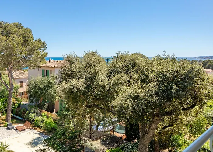 Les Calanques Du Parc-9 By Interhome Apartment