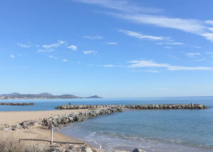 Apartment Les Calanques Du Parc-9 By Interhome *